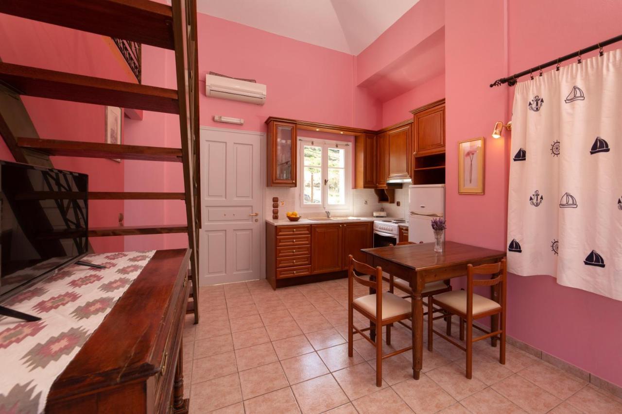 Spertos Apartments Ormos  Luaran gambar