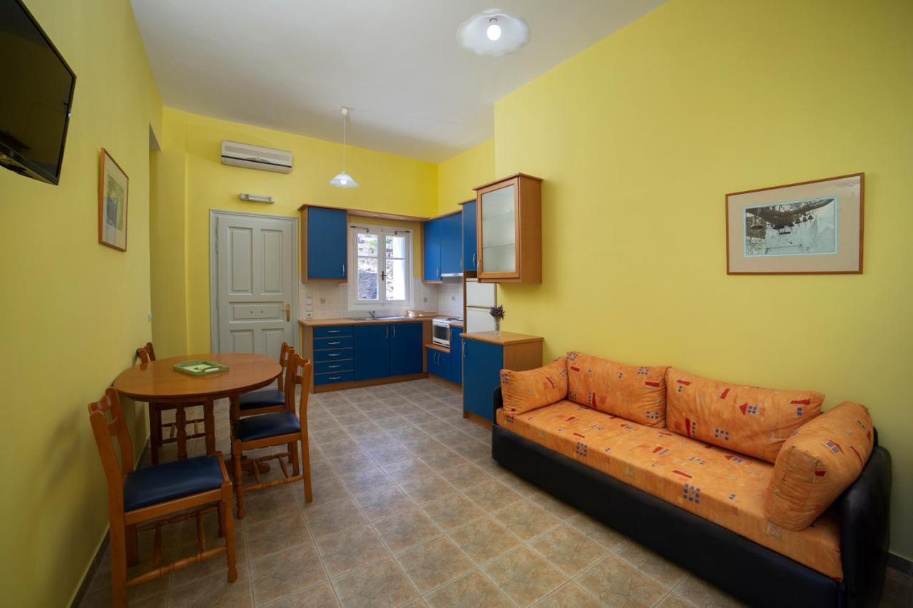 Spertos Apartments Ormos  Luaran gambar
